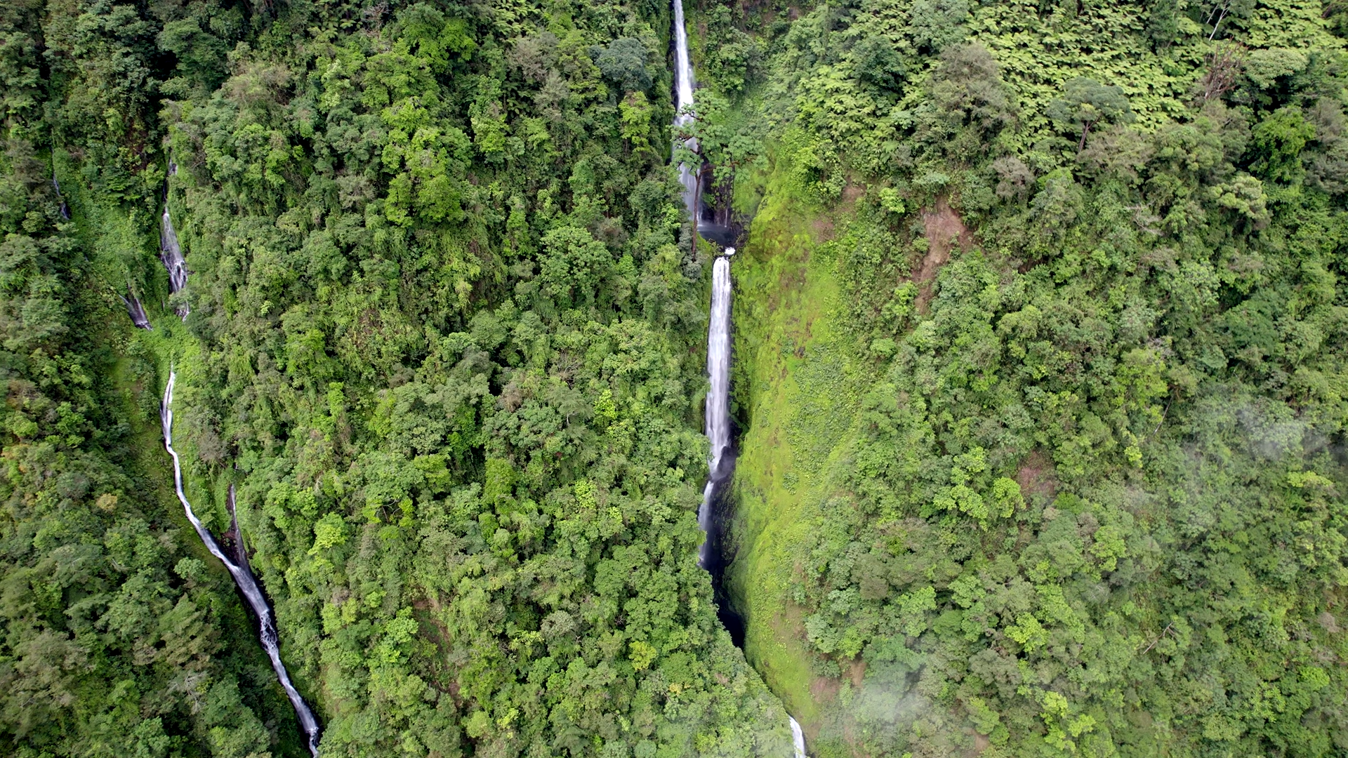 Cascadas de Ilachi